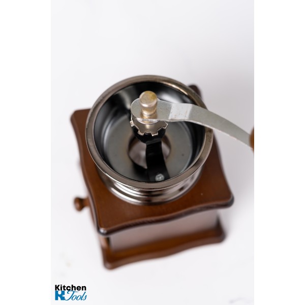 Rasnita manuala vintage din lemn, pentru cafea, condimente, nuci si ierburi, Maro
